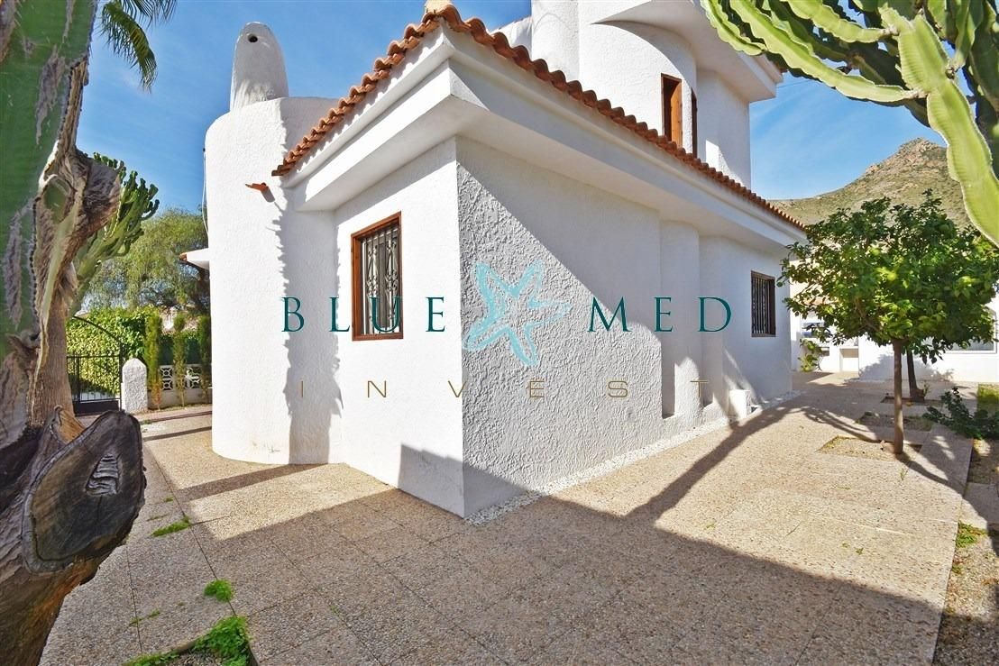 Vista exterior de Casa o xalet en venda en Mazarrón amb Jardí privat i Terrassa