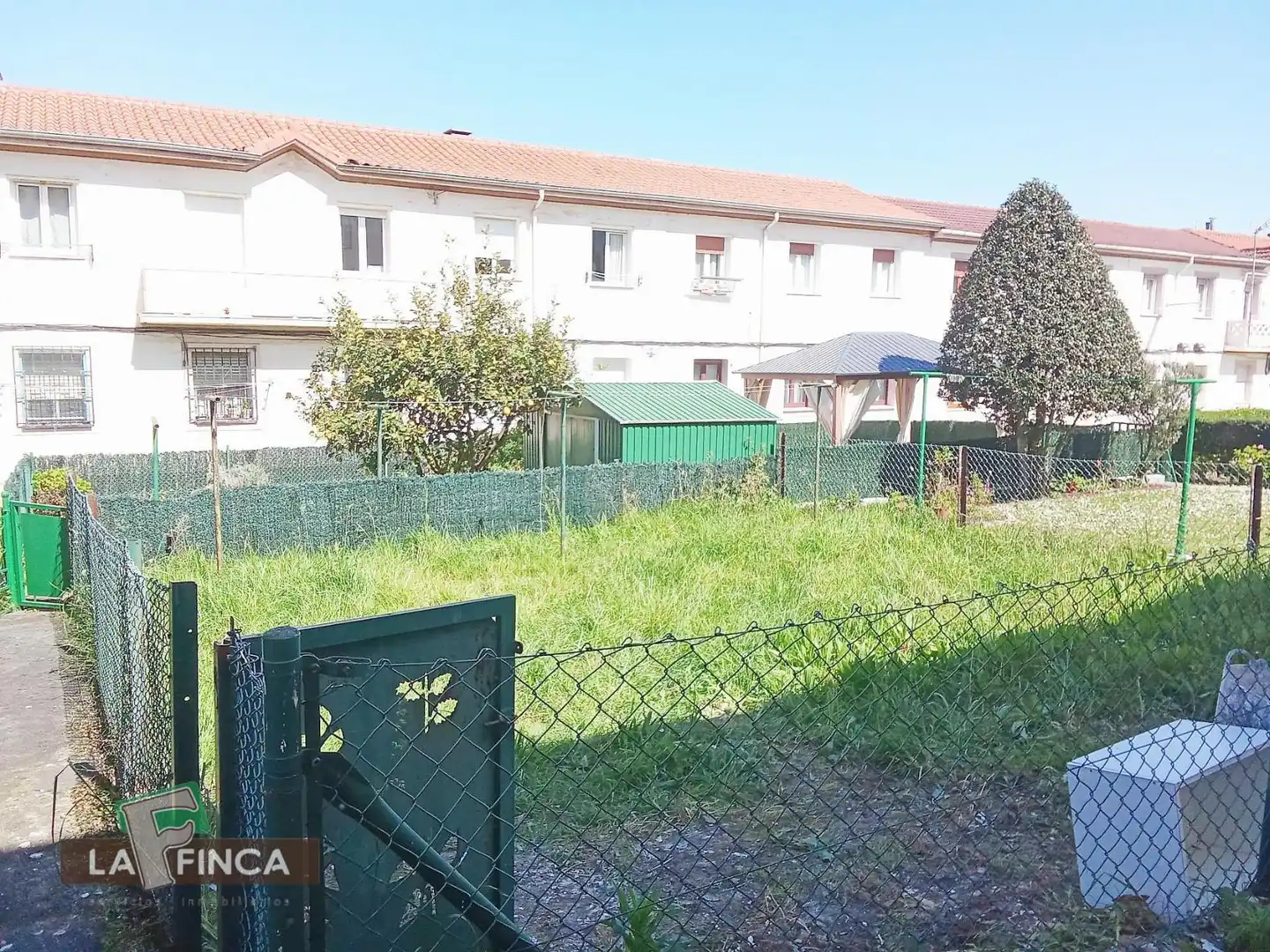 Piso en venta en Gijón  con Calefacción, Trastero y Amueblado