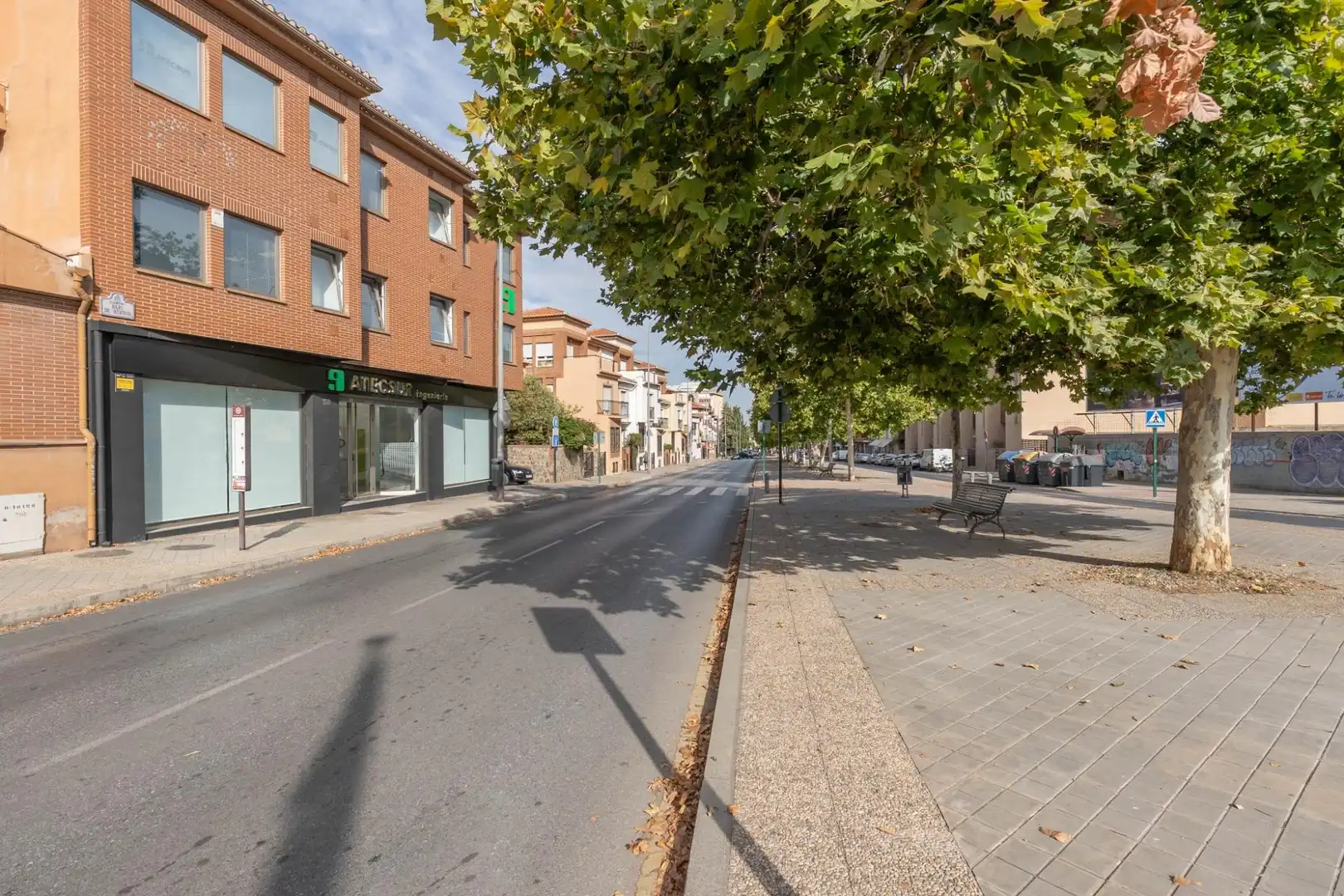 Exterior view of Buildings for sale in Granada