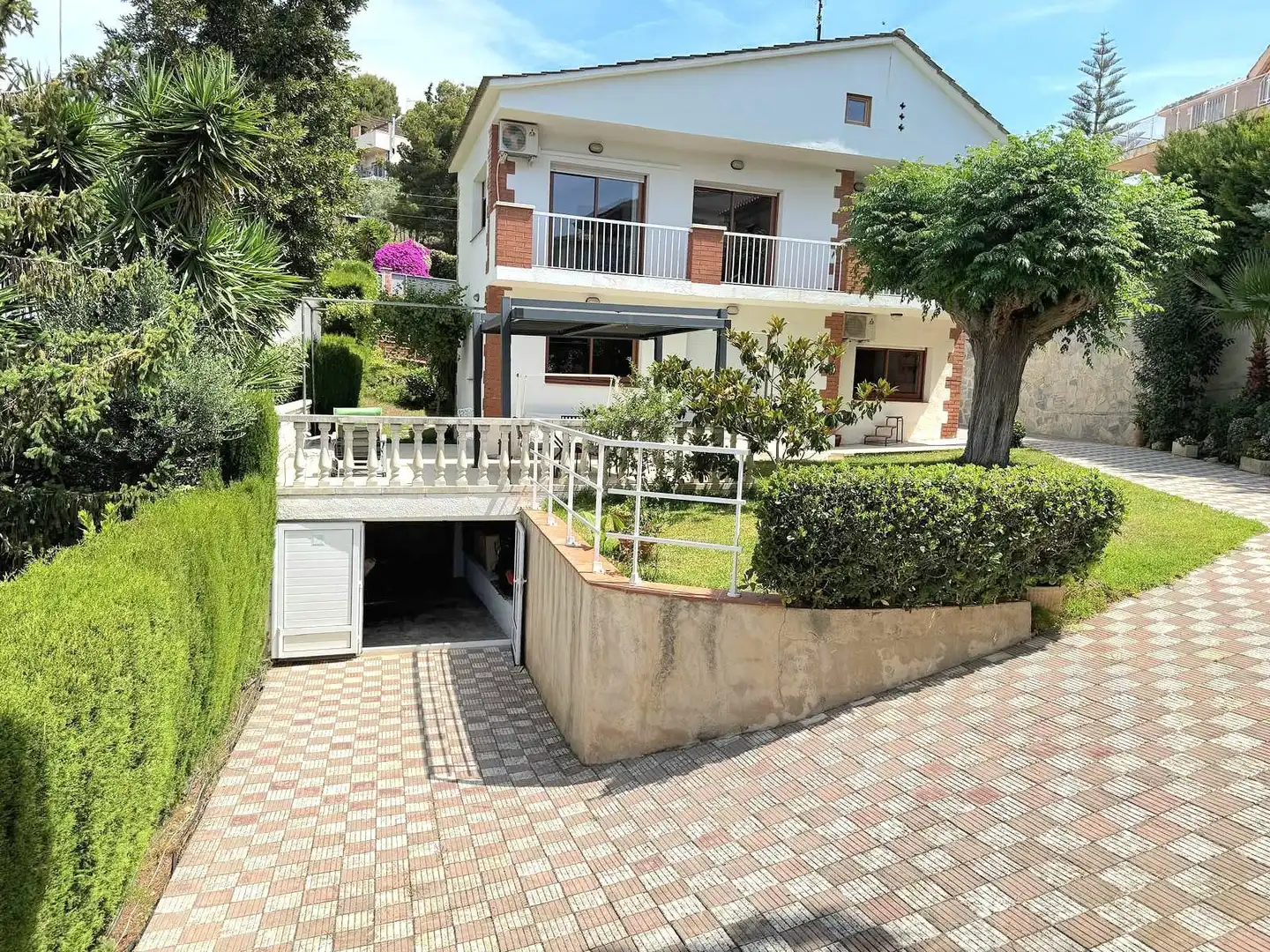 Villa con terrazza in vendita a Segur de Dalt