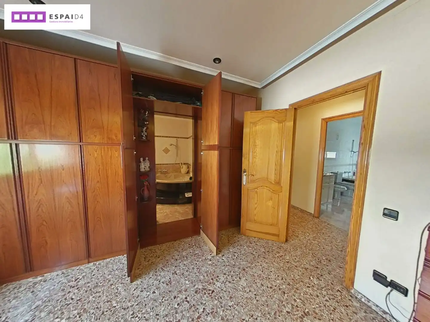 Casa o xalet en venda en Cerdanyola del Vallès amb Aire condicionat, Calefacció i Jardí privat