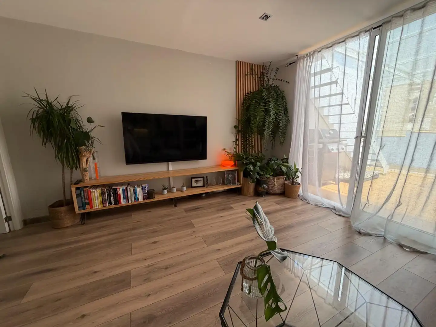 Wohnzimmer von Dachboden zum Verkauf in Mataró mit Klimaanlage, Heizung und Parkett
