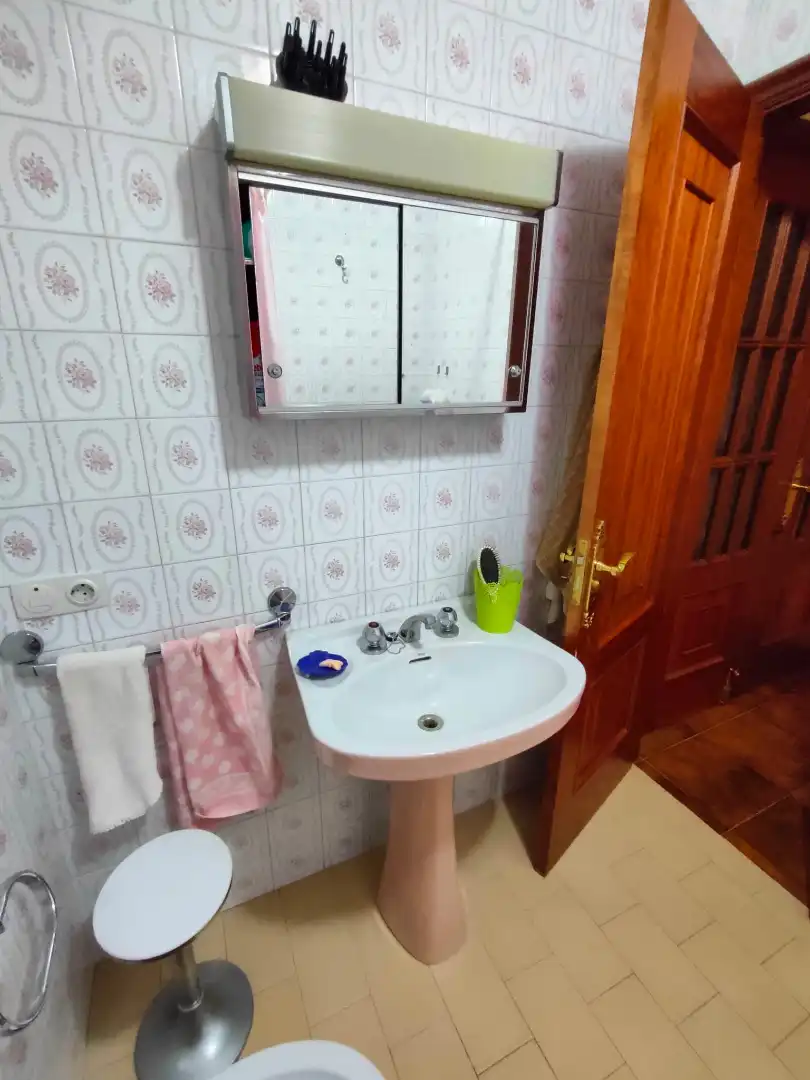 Flat for sale in Avenida de Santiago, O Pino