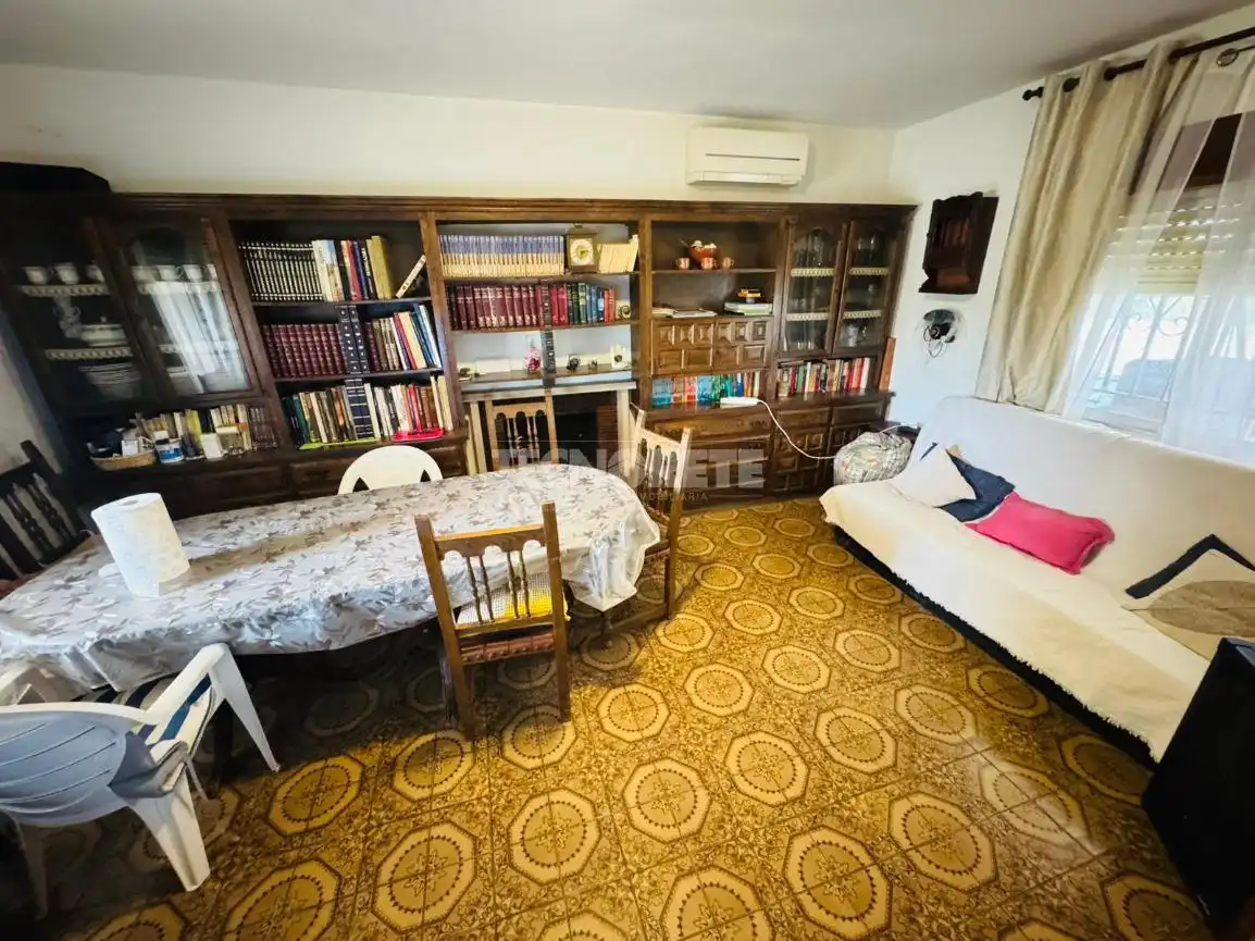 Living room of Houses for sale in Mora  with Air Conditioner, Heating and Private garden