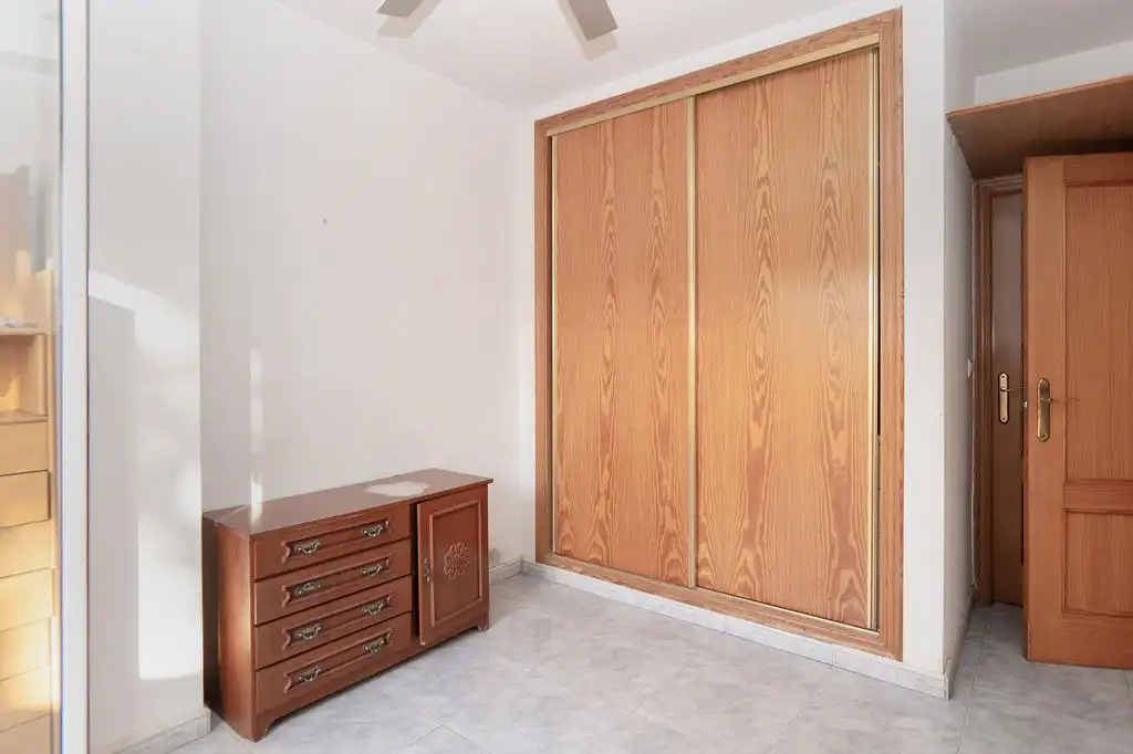 Habitación de Piso en venta en Murcia