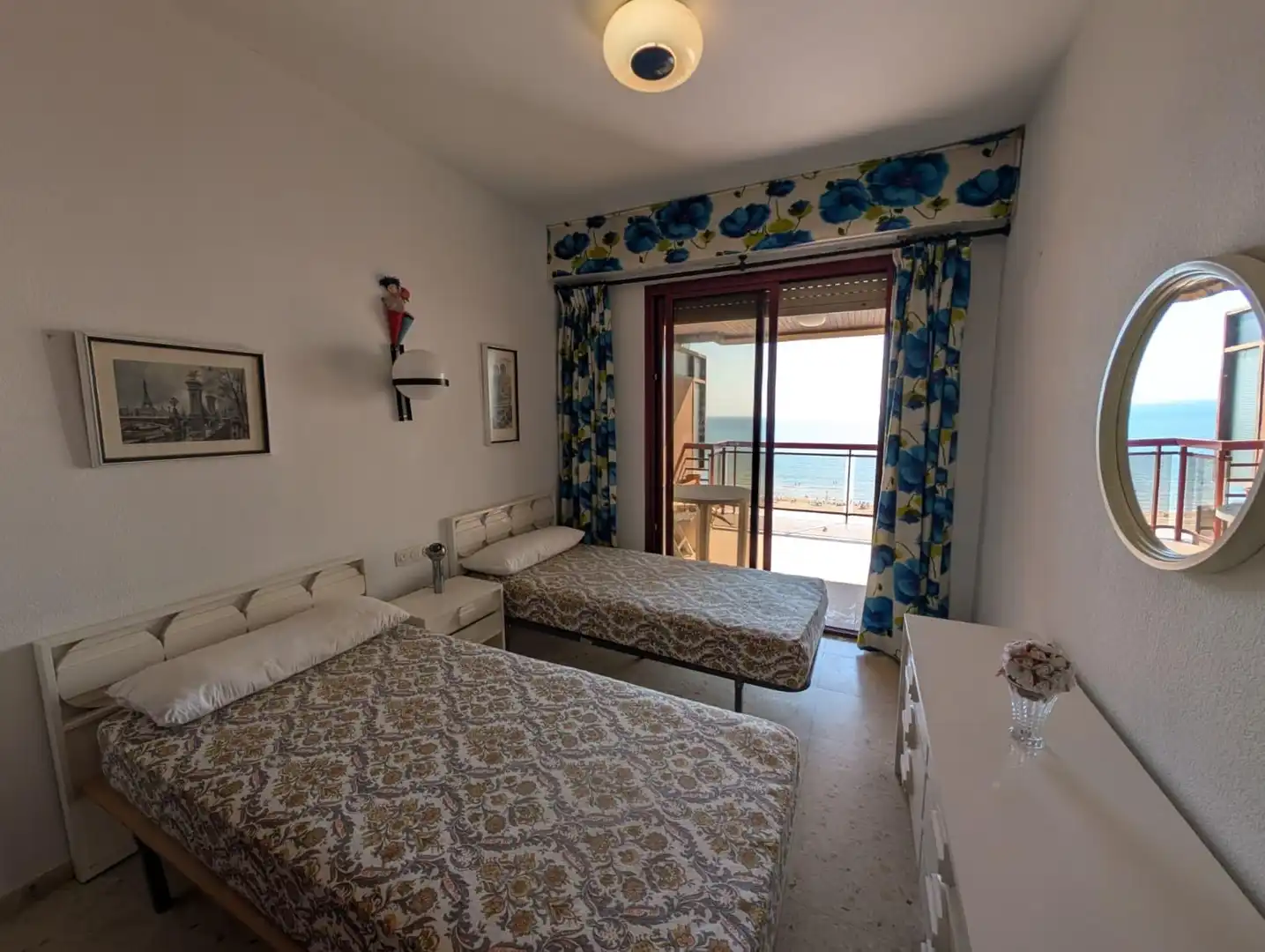 Dormitori de Apartament en venda en Gandia amb Terrassa, Balcó i Piscina comunitària