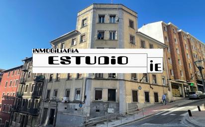 Vista exterior de Pis en venda en Bilbao 