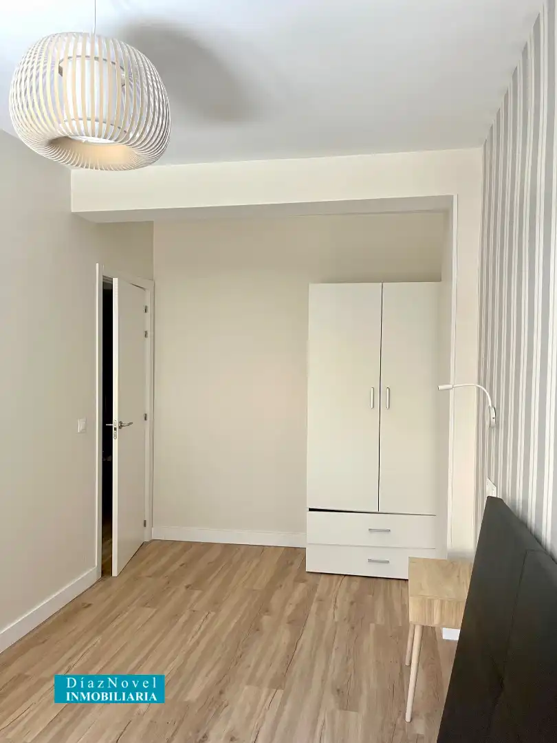 Habitación de Local en venta en Málaga con Aire acondicionado, Calefacción y Parquet