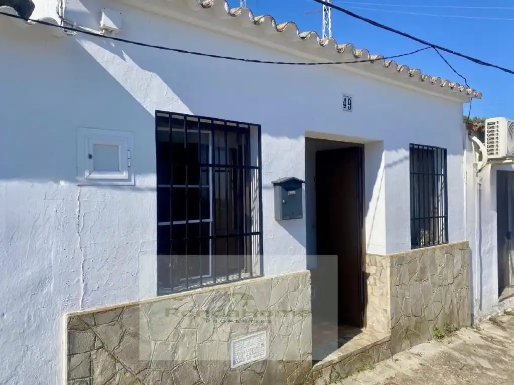 Vista exterior de Finca rústica en venda en El Gastor