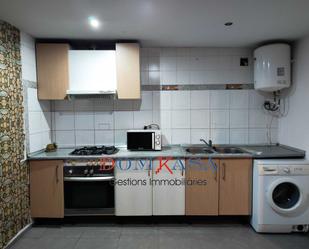 Kitchen of Flat to rent in Tortosa