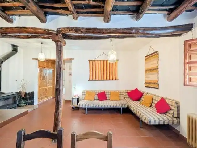 Sala de estar de Piso en venta en Bubión con Calefacción y Piscina comunitaria