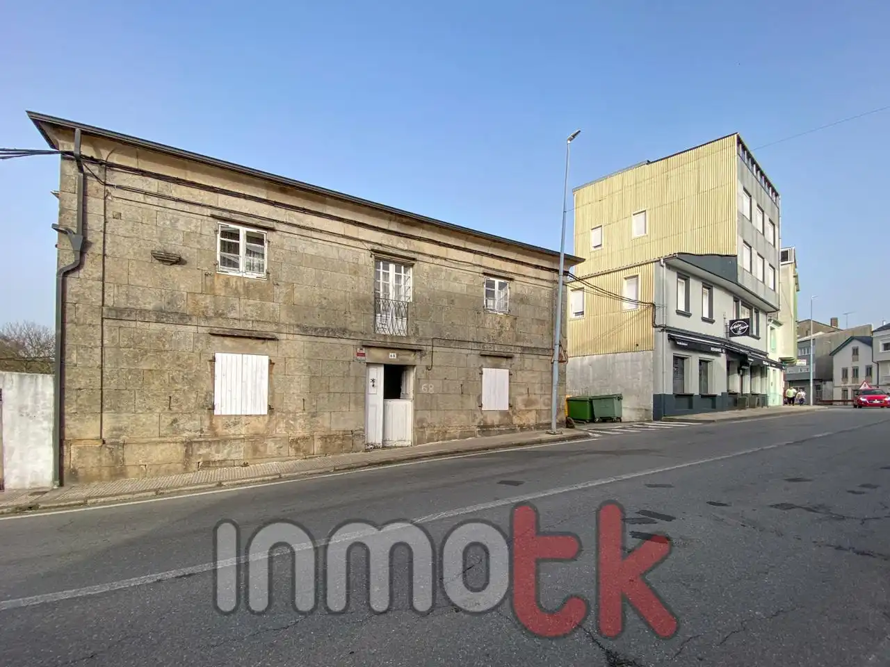 Vista exterior de Casa o xalet en venda en Guitiriz amb Calefacció, Terrassa i Traster