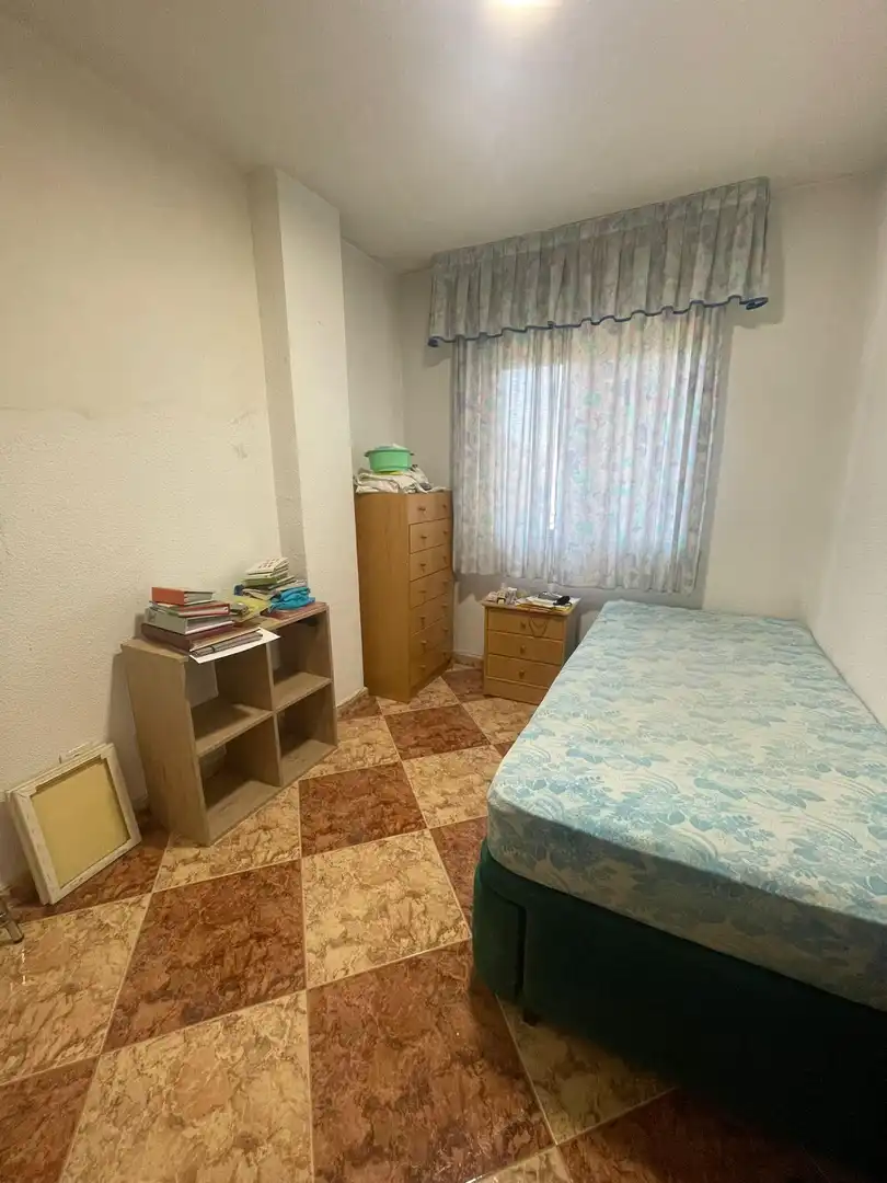 Schlafzimmer von Wohnung zur Miete in Fuenlabrada mit Klimaanlage, Heizung und Parkett
