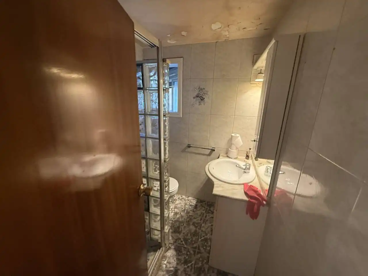 Baño de Piso en venta en Sabadell con Aire acondicionado, Calefacción y Trastero