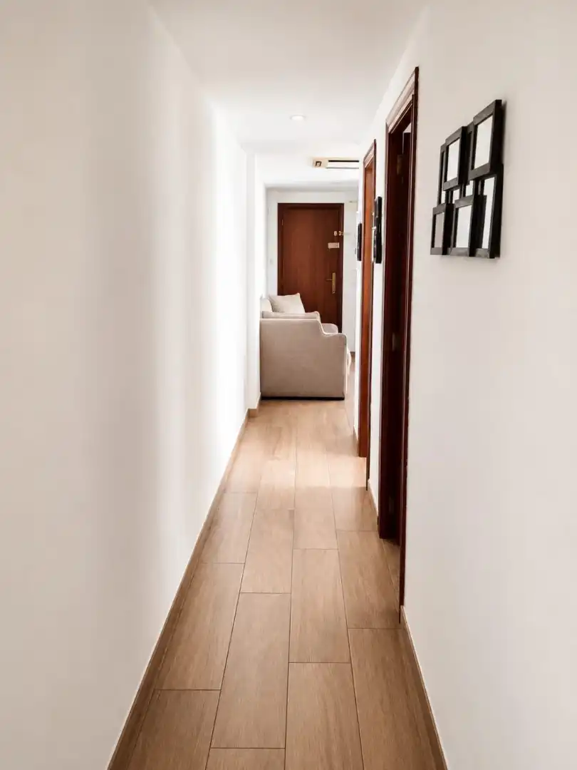Flat for sale in Silla  with Air Conditioner, Heating and Furnished