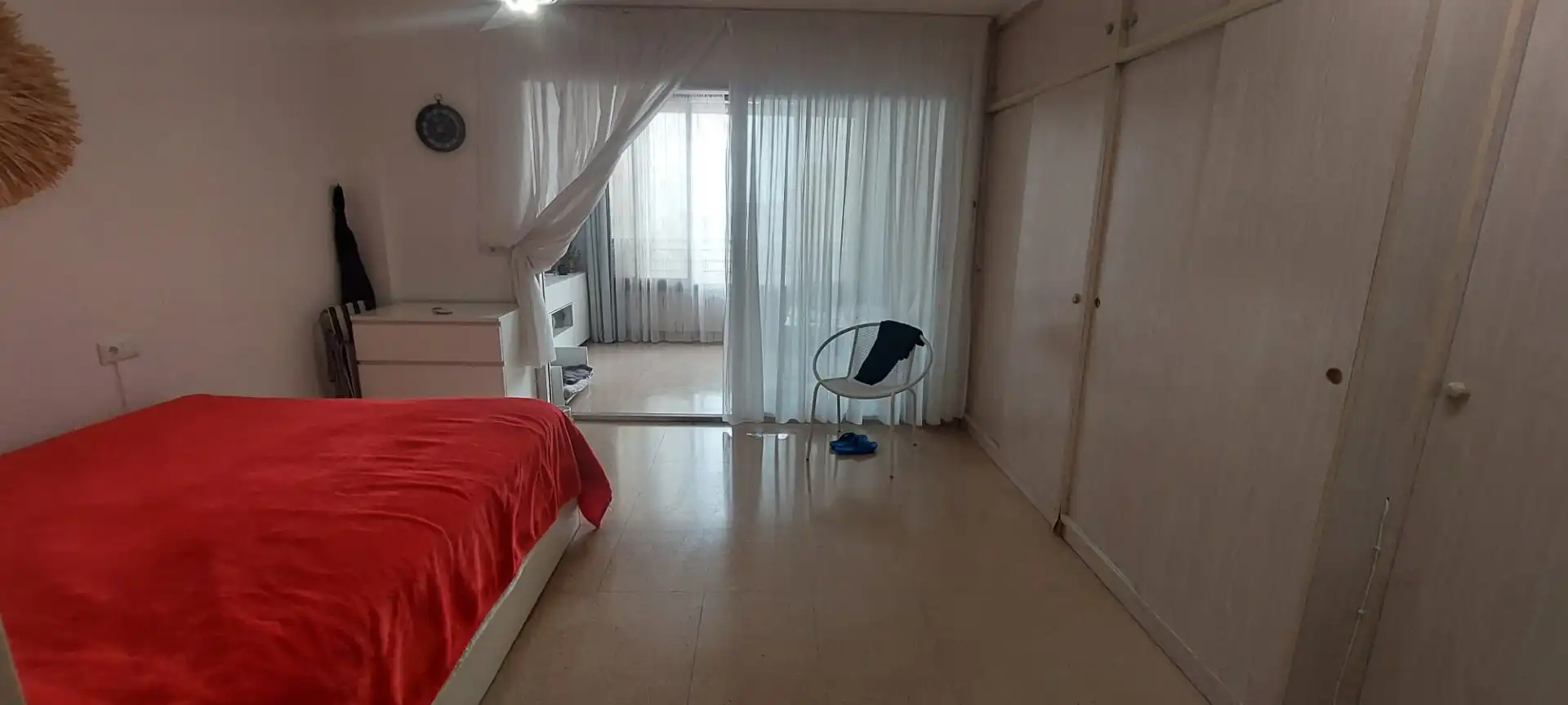 Schlafzimmer von Wohnung zum Verkauf in Benidorm mit Klimaanlage, Möbliert und Waschmaschine