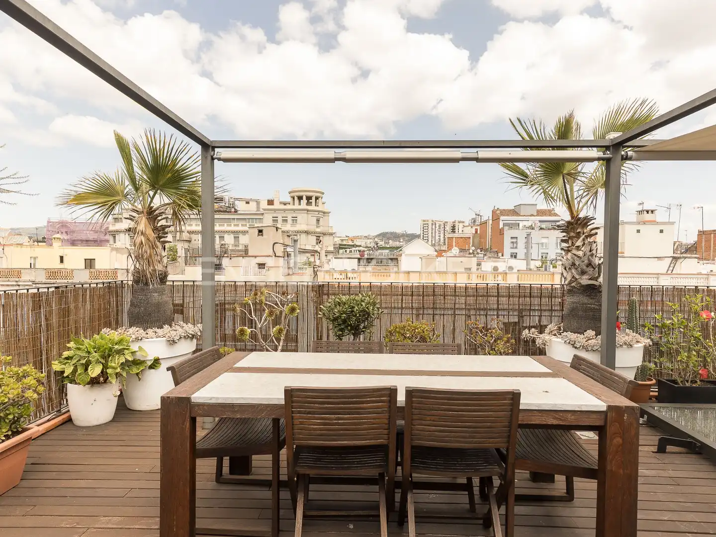 Terrasse von Dachboden zur Miete in Barcelona mit Klimaanlage, Heizung und Parkett