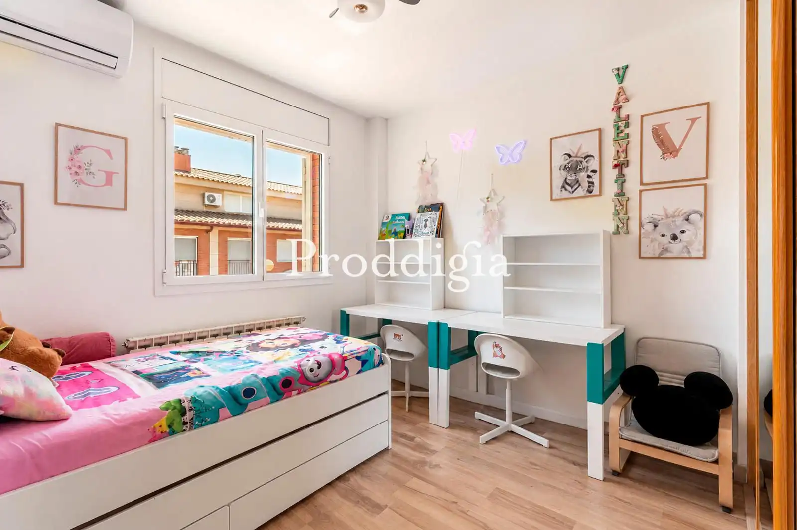Bedroom of Detached homes for sale in Sant Cugat del Vallès  with Air Conditioner, Heating and Private garden
