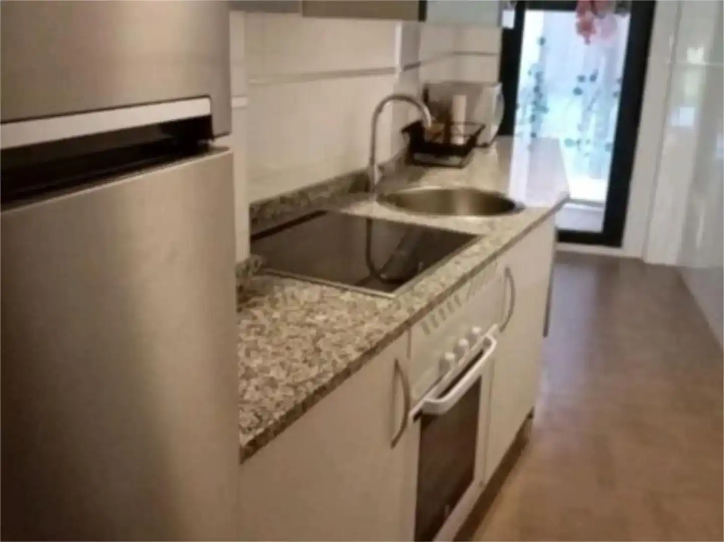 Cocina de Dúplex de alquiler en Valencia de Don Juan con Parquet, Trastero y Amueblado