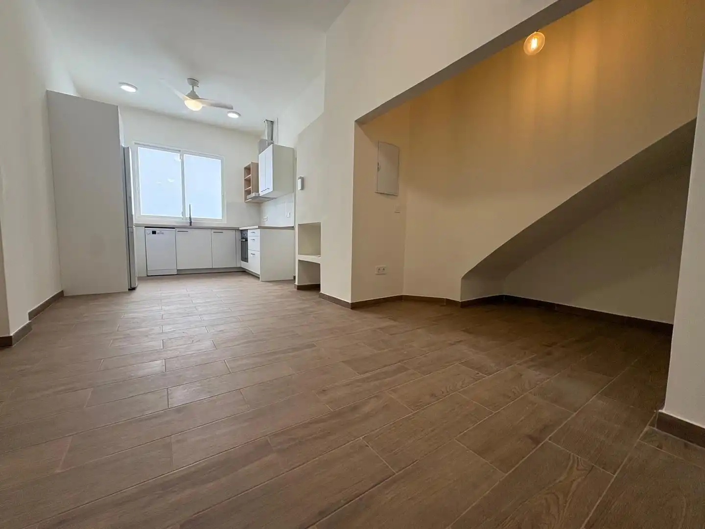Sala d'estar de Edifici en venda en Benaguasil