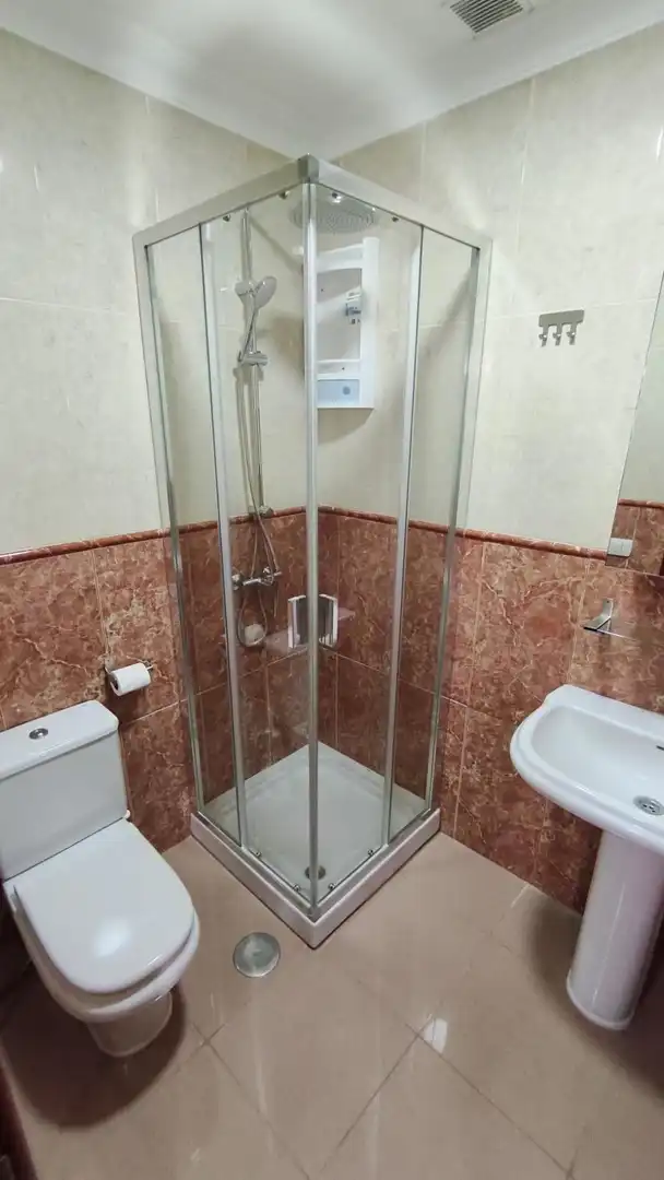 Badezimmer von Einfamilien-Reihenhaus zur Miete in Adeje
