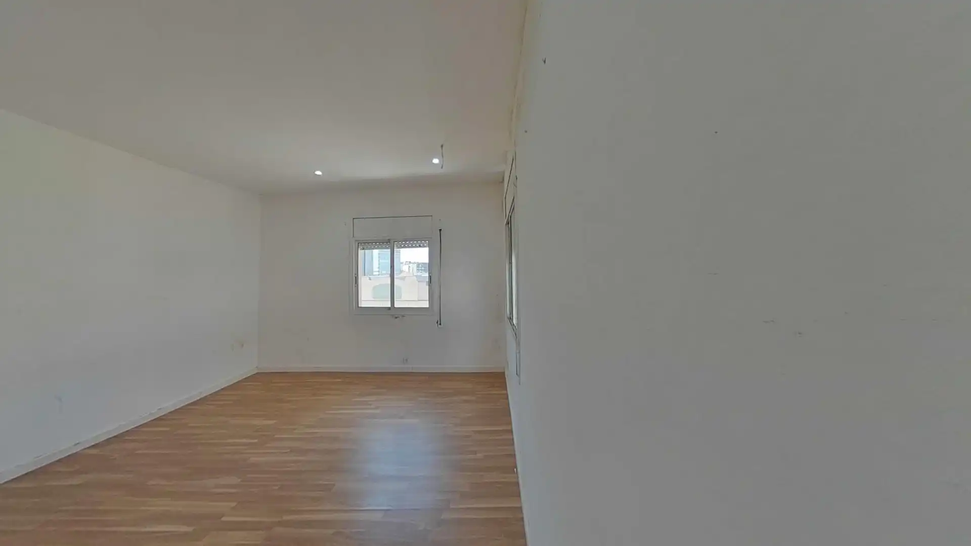 Flat for sale in Sabadell