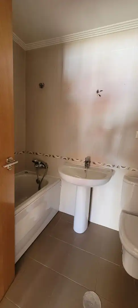 Baño de Piso en venta en Balazote con Calefacción, Parquet y Trastero