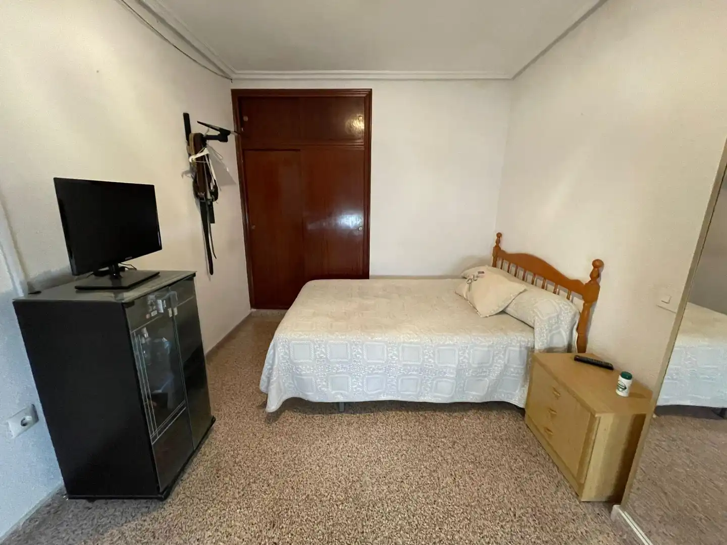 Habitación de Casa o chalet en venta en Guardamar del Segura con Aire acondicionado, Calefacción y Jardín privado