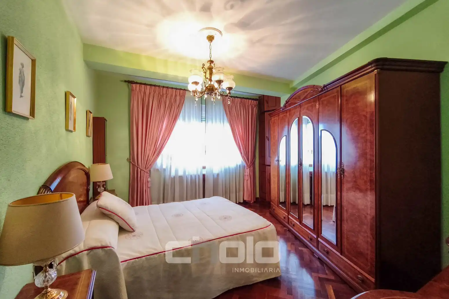 Habitación de Piso en venta en Lugo con Calefacción y Amueblado