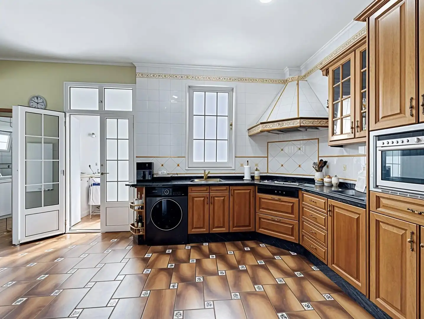 Kitchen of Houses for sale in Valencia  with Air Conditioner, Heating and Parquet flooring