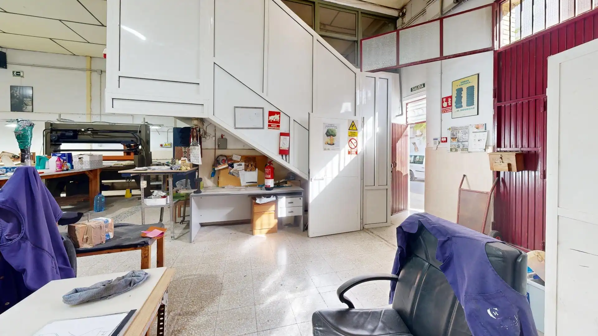 Nave industrial en venta en Calle del Comandante Bernabé, imagen 15