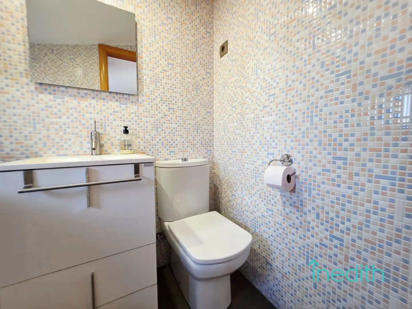 Baño de Casa o chalet en venta en Cubelles con Aire acondicionado, Calefacción y Jardín privado
