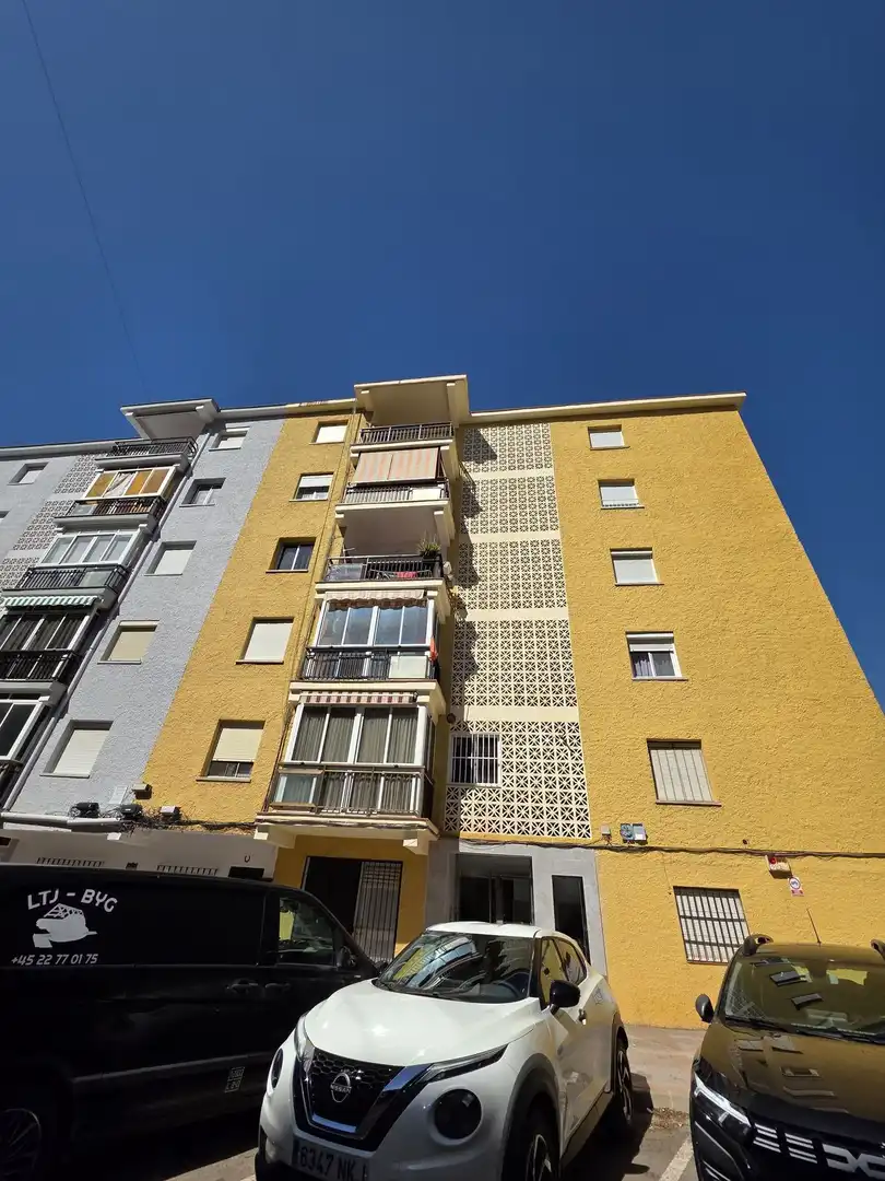 Vista exterior de Apartament en venda en Fuengirola amb Terrassa i Moblat
