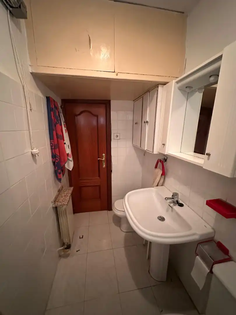 Badezimmer von Wohnung zum Verkauf in Valladolid mit Heizung, Möbliert und Balkon