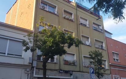 Exterior view of Attic for sale in  Barcelona Capital  with Air Conditioner and Terrace