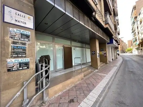 Local comercial en venda a Calle MAYOR 40, imagen 2