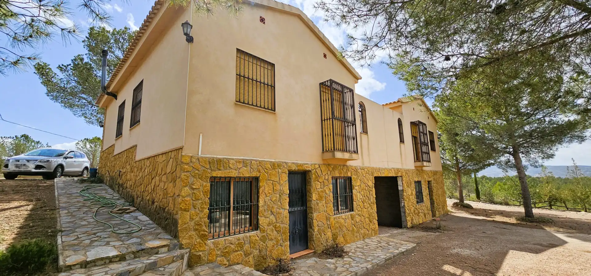 Vista exterior de Casa o xalet en venda en Aledo amb Jardí privat, Terrassa i Traster