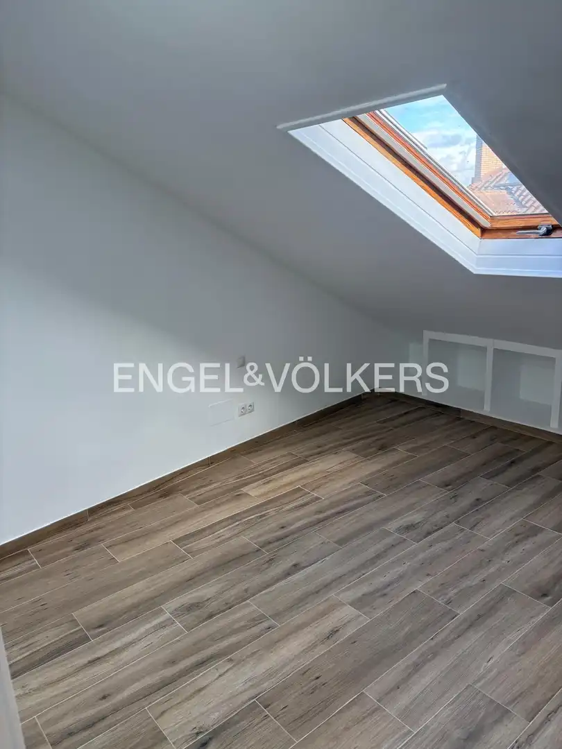 Balcony of Duplexes for sale in Fuenlabrada  with Air Conditioner and Heating