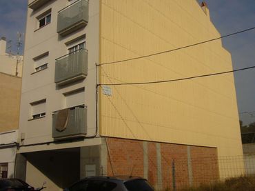 Aparcament amb ascensor en venda a C/ Barcelona