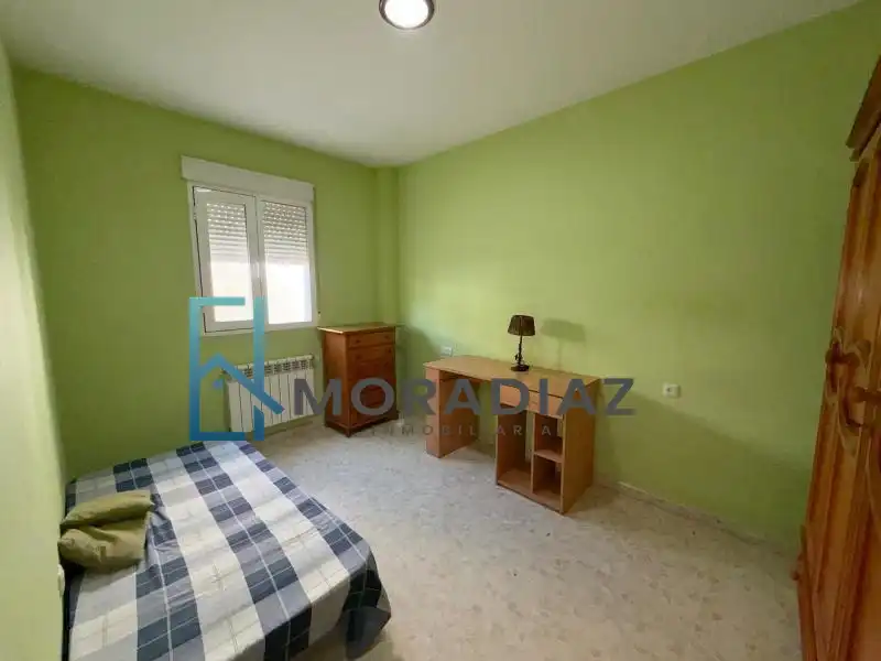 Habitación de Casa adosada en venta en Don Benito con Aire acondicionado, Calefacción y Trastero