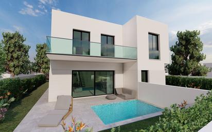 Exterior view of House or chalet for sale in Cambrils  with Air Conditioner and Swimming Pool