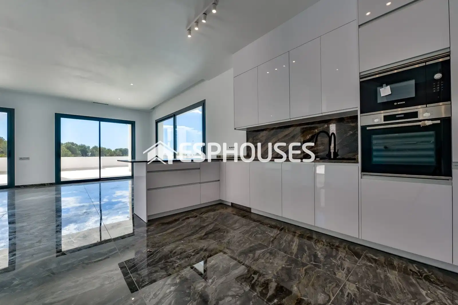Villa avec terrasse à vendre à Golf Bahía, imagen 13