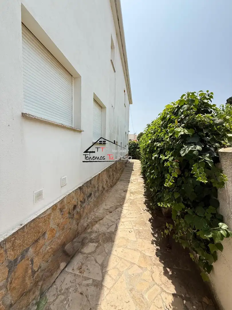 Terraced house with terrace for sale in Calle de Alena 5-7, imagen 10