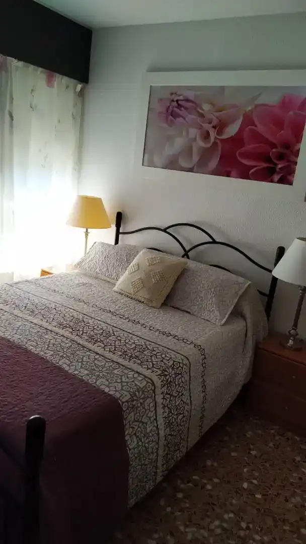 Habitación de Piso para compartir en El Campello con Amueblado, Balcón y Internet