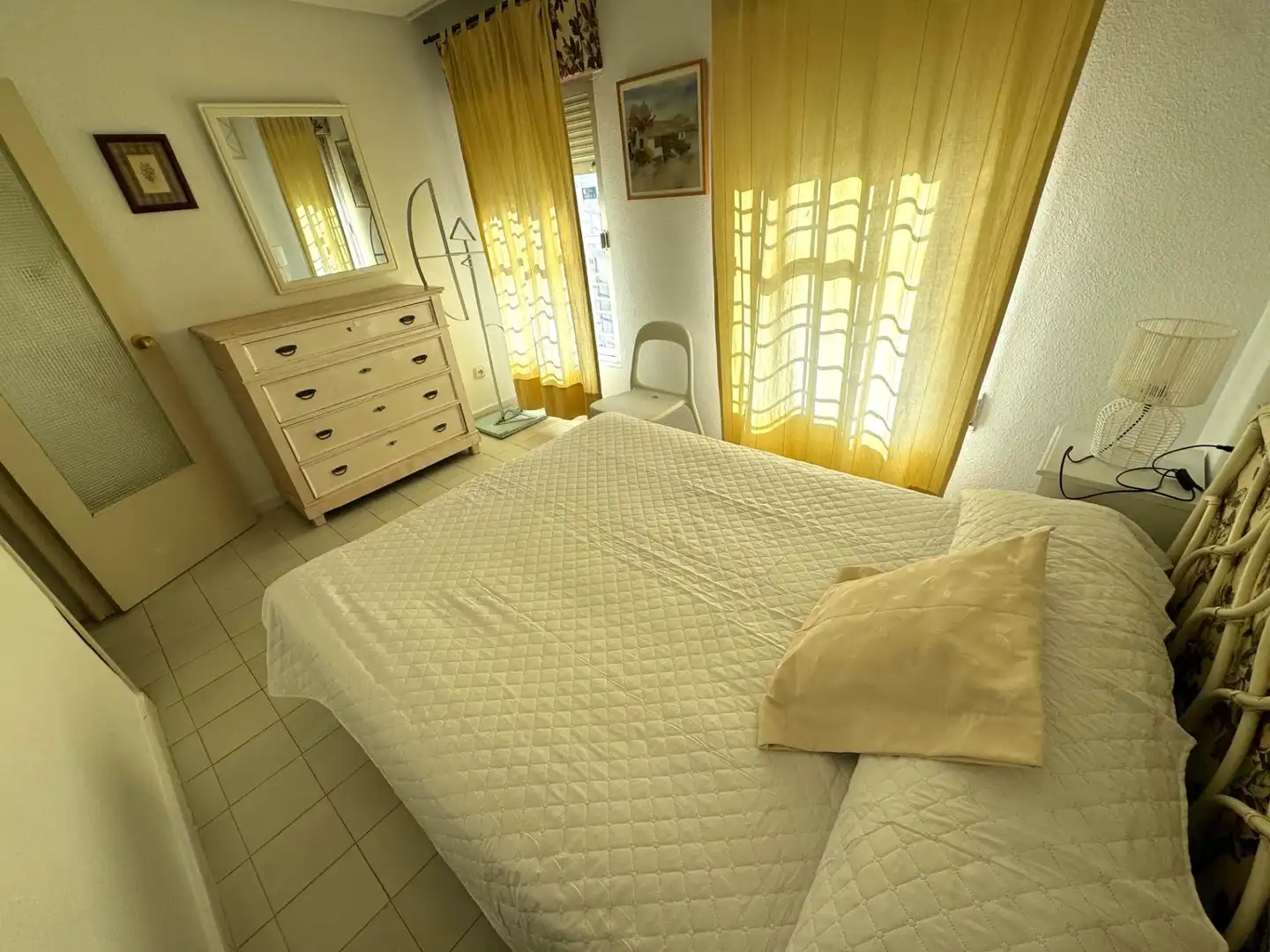 Schlafzimmer von Erdgeschoss zum Verkauf in Punta Umbría mit Möbliert