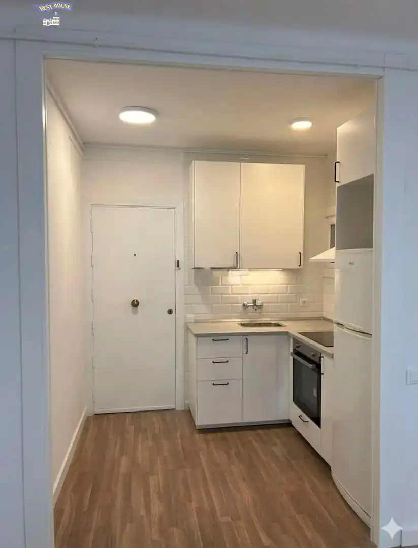 Küche von Wohnung zum Verkauf in Barcelona mit Parkett und Terrasse