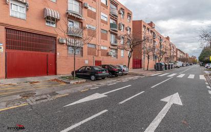 Vista exterior de Pis en venda en  Granada Capital