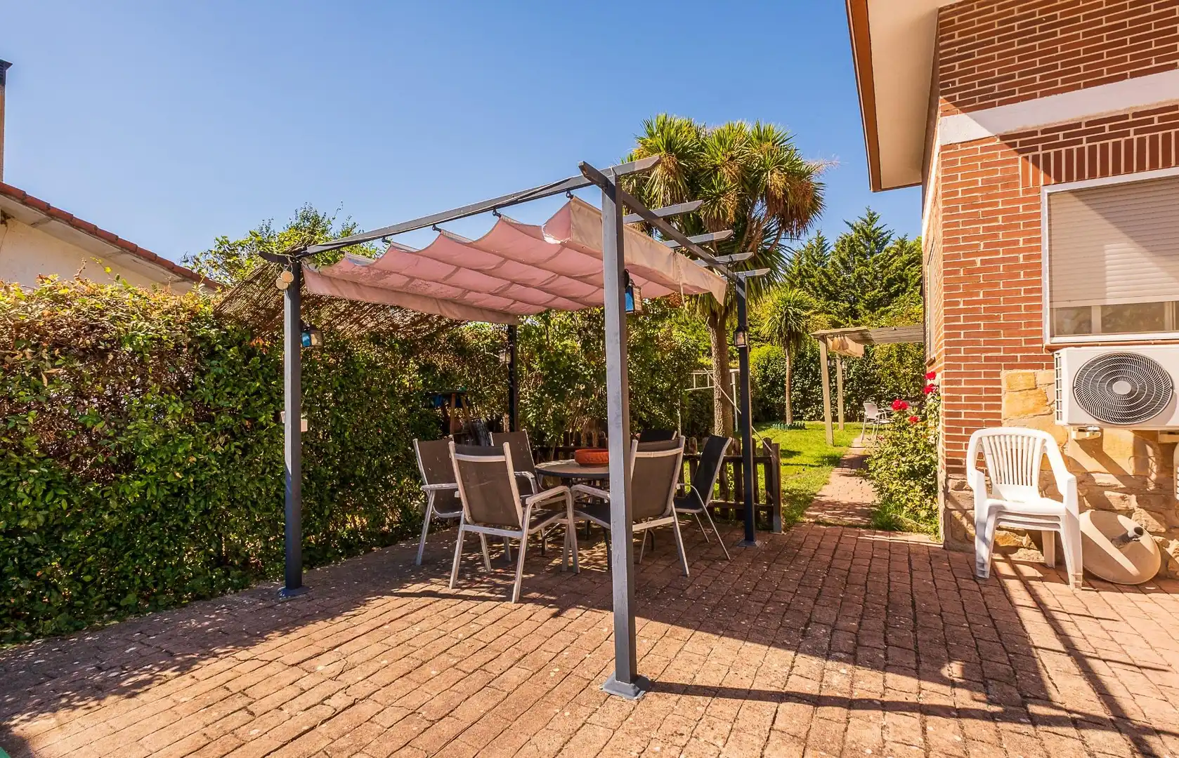 Detached house with pool for sale in Calle BILBAO, imagen 6