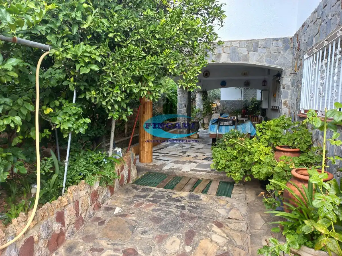 Vista exterior de Casa o xalet en venda en Bigues i Riells del Fai amb Calefacció, Terrassa i Traster