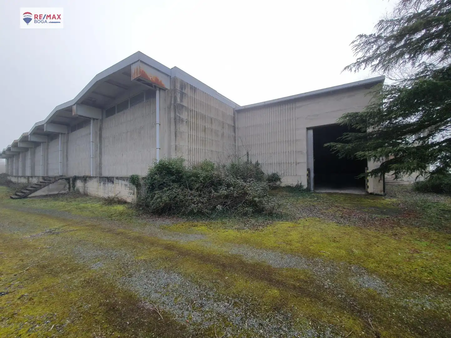 Exterior view of Industrial buildings for sale in Sangüesa / Zangoza